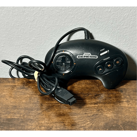Vintage Sega Genesis OEM Controller 3 Button Authentic Black Model 1650 Tested - Picture 2 of 7